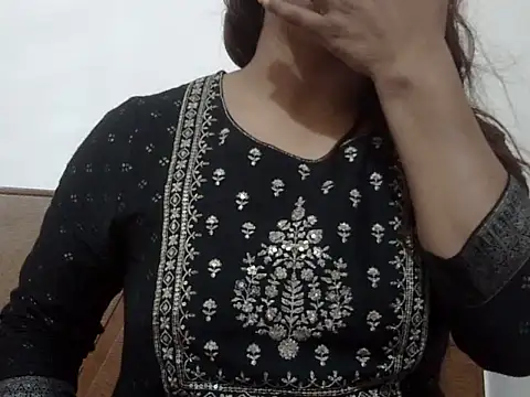 shekira99 online show from 10.05.25