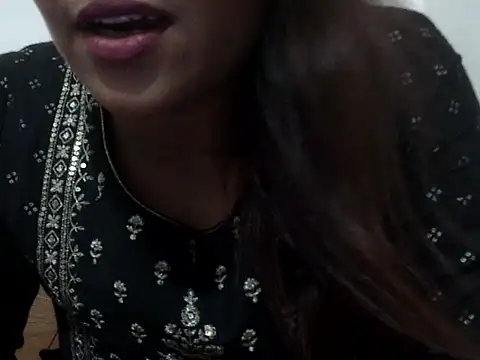 shekira99 online show from 10.16.25