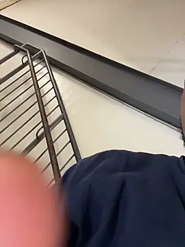 Stressreliever82 online show from 02.27.26