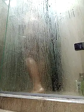 Snapshot of lucia_vonne_ chatting on 09.14.25 lucia vonne online show from 09.14.25