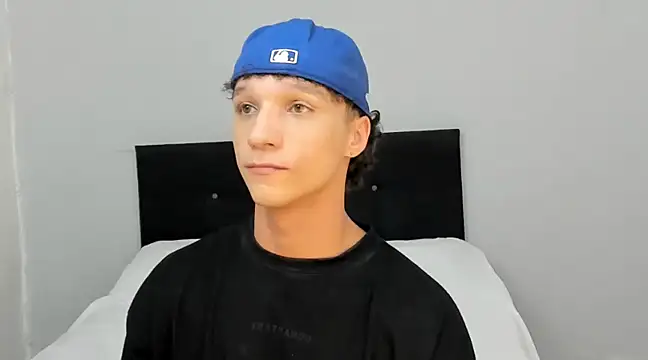 angelcortes online show from 03.15.25