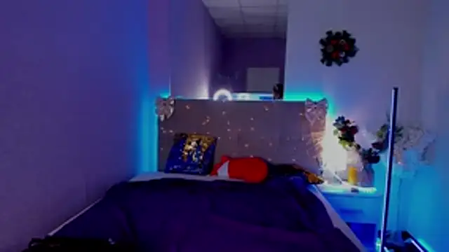 DellaRowe online show from 12.19.25