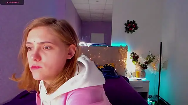 DellaRowe online show from 12.22.25