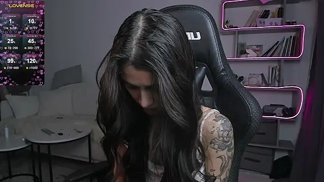 vinkitinkii online show from 02.17.25