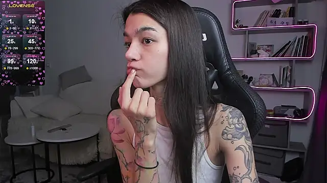 vinkitinkii online show from 02.22.25