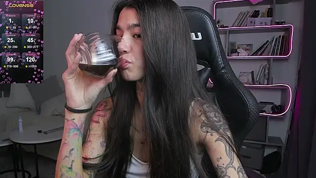 vinkitinkii online show from 02.23.25