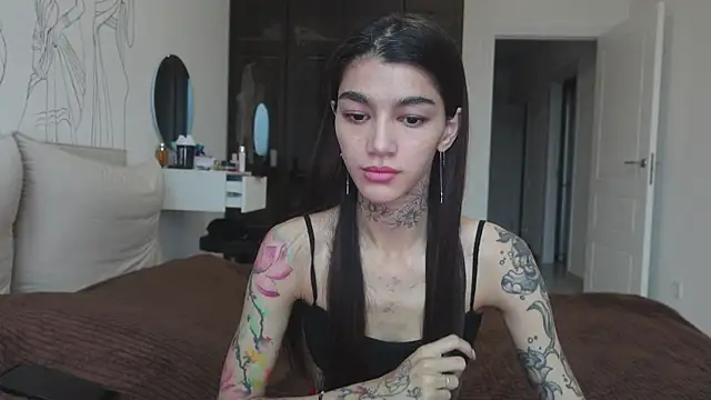 vinkitinkii online show from 10.22.25