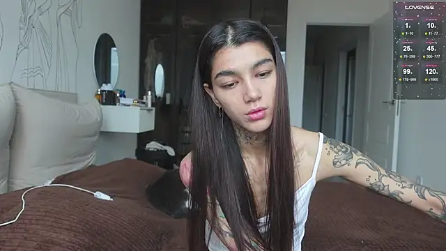 vinkitinkii online show from 10.23.25