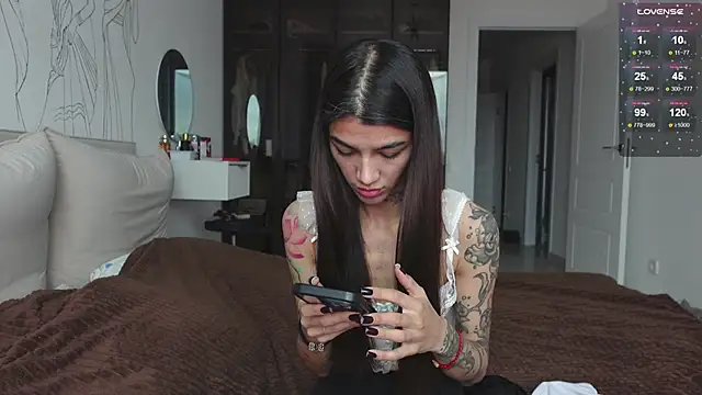 vinkitinkii online show from 10.30.25