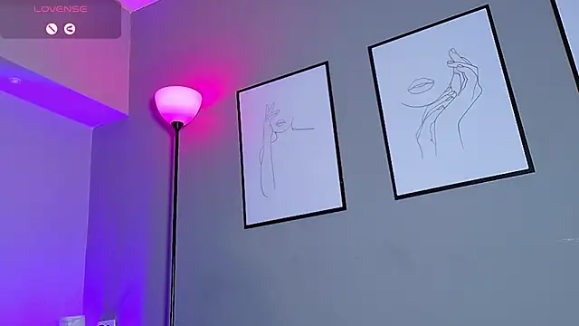 charlotteeruss online show from 02.21.25