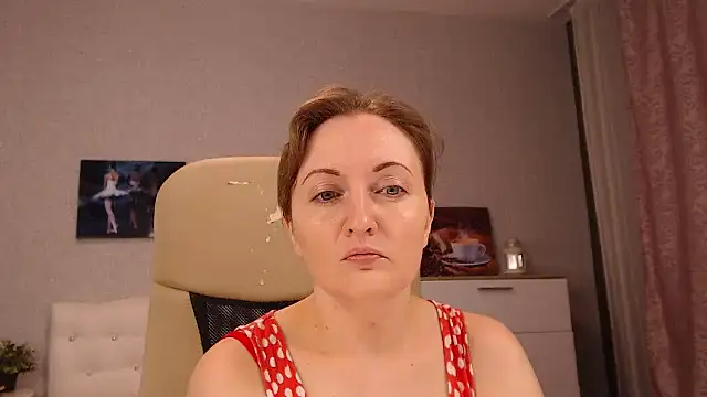 BettyFootFetish online show from 02.27.25