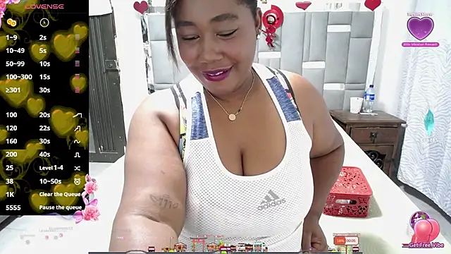 thickebonymilfF online show from 10.02.25