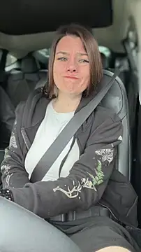 LadyLena1 online show from 04.23.26