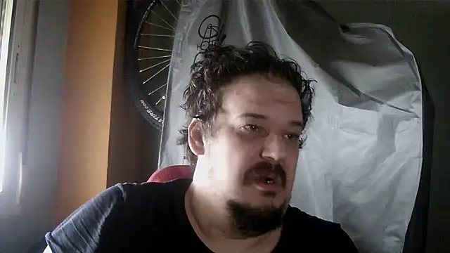 porkorossy online show from 10.19.25