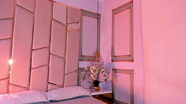 Snapshot of angel_vibes_ chatting on 02.20.26 angel vibes online show from 02.20.26