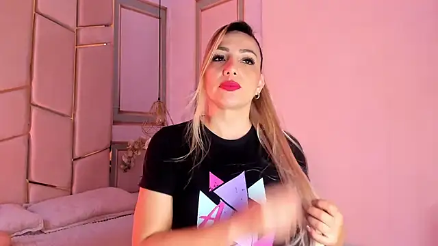 Snapshot of angel_vibes_ chatting on 03.27.26 angel vibes online show from 03.27.26