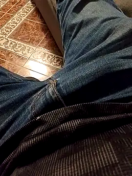 Snapshot of hotman8209 chatting on 10.28.25 hotman8209 online show from 10.28.25