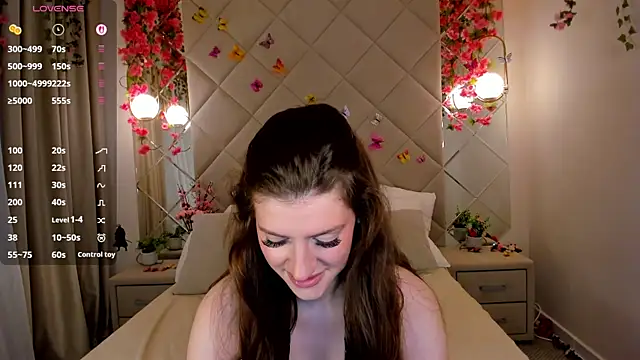 Skinny Alice online show from 12.17.25