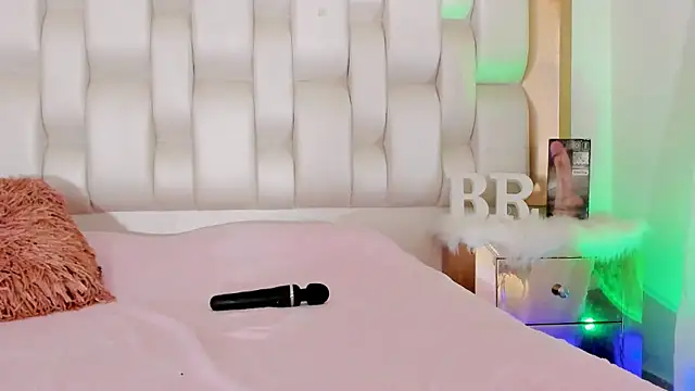 BeckyRusso online show from 03.22.25