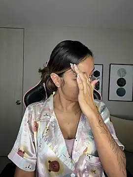 DianaHopson online show from 02.07.25