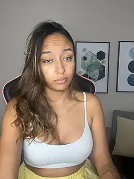 DianaHopson online show from 02.12.25