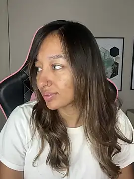 DianaHopson online show from 02.14.25