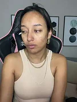 DianaHopson online show from 02.23.25