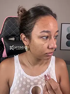 DianaHopson online show from 03.01.25