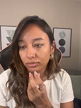 DianaHopson online show from 03.13.25