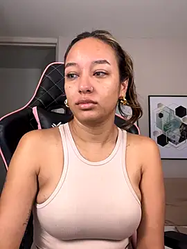 DianaHopson online show from 09.23.25