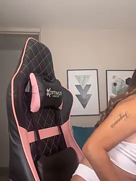 DianaHopson online show from 09.26.25