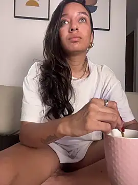 DianaHopson online show from 02.05.26