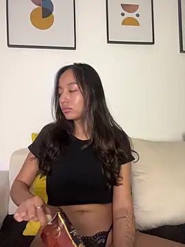 DianaHopson online show from 02.20.26