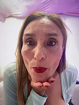 lilian prada online show from 02.11.26