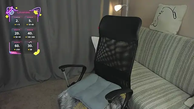 Alice hailey  online show from 10.26.25