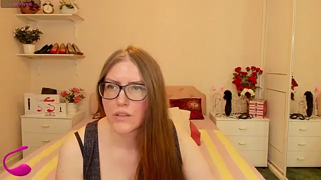 Snapshot of AmandamurX chatting on 06.13.26 AmandamurX online show from 06.13.26