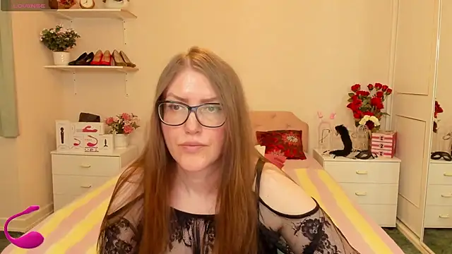 Snapshot of AmandamurX chatting on 06.20.26 AmandamurX online show from 06.20.26