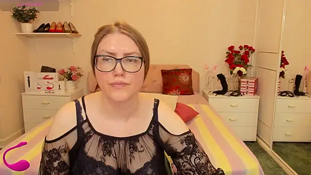 Snapshot of AmandamurX chatting on 06.27.26 AmandamurX online show from 06.27.26