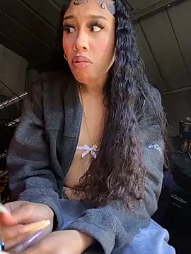 Snapshot of badbaby187 chatting on 02.23.26 badbaby187 online show from 02.23.26