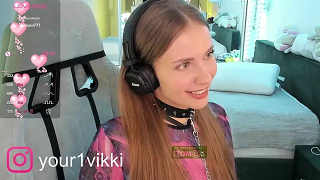 Snapshot of Vikki_Cheese chatting on 01.24.25 Vikki Cheese online show from 01.24.25