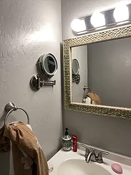 demonslayerr999 online show from 12.02.24