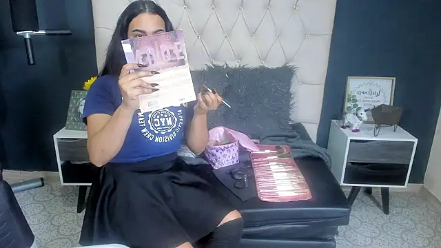 Andrys  online show from 02.20.25