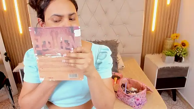 Andrys  online show from 09.09.25