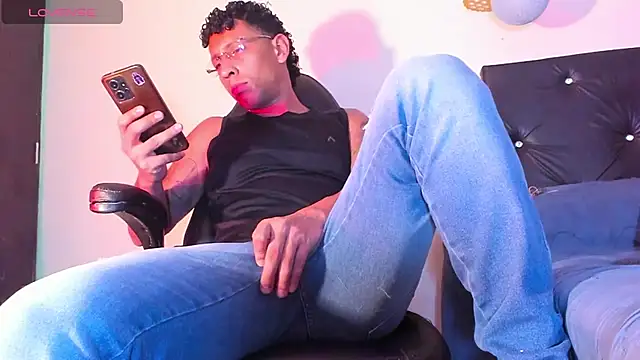 FuckHardlove online show from 12.20.24