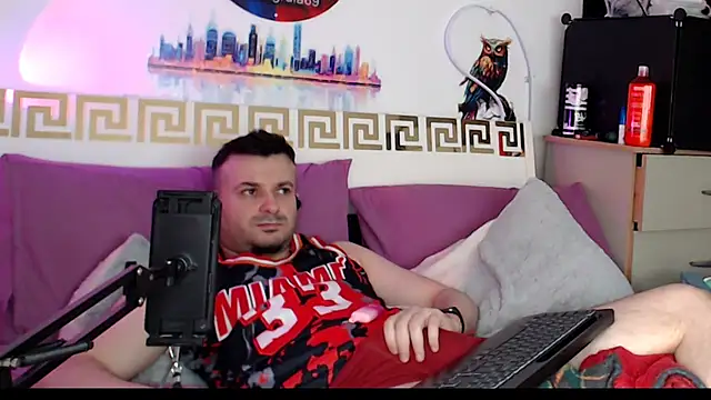 Snapshot of erotico69xxx chatting on 04.21.26 erotico69xxx online show from 04.21.26