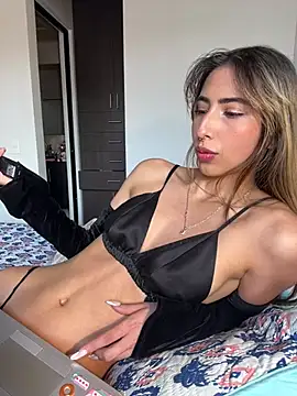 Ameellie online show from 12.28.24