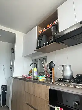 Ameellie online show from 10.12.25