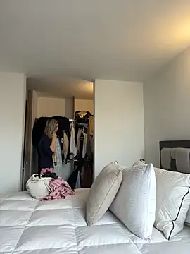 Ameellie online show from 11.02.25