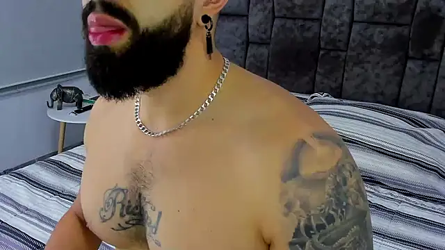 Snapshot of Zack_Froone chatting on 01.20.25 Zack Froone online show from 01.20.25