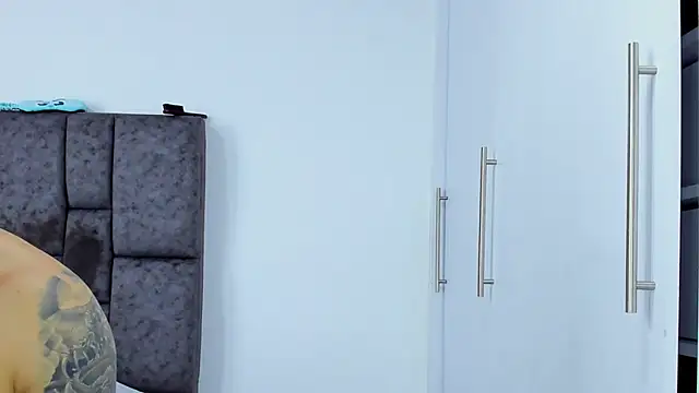 Snapshot of Zack_Froone chatting on 02.22.25 Zack Froone online show from 02.22.25